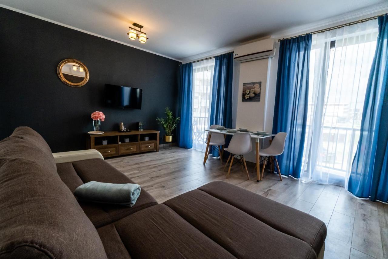 Apartament Mamaia Sat Lägenhet Năvodari Exteriör bild
