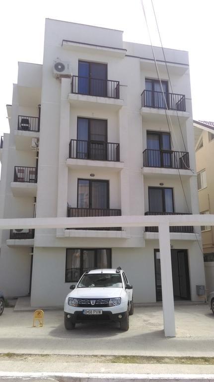 Apartament Mamaia Sat Lägenhet Năvodari Exteriör bild